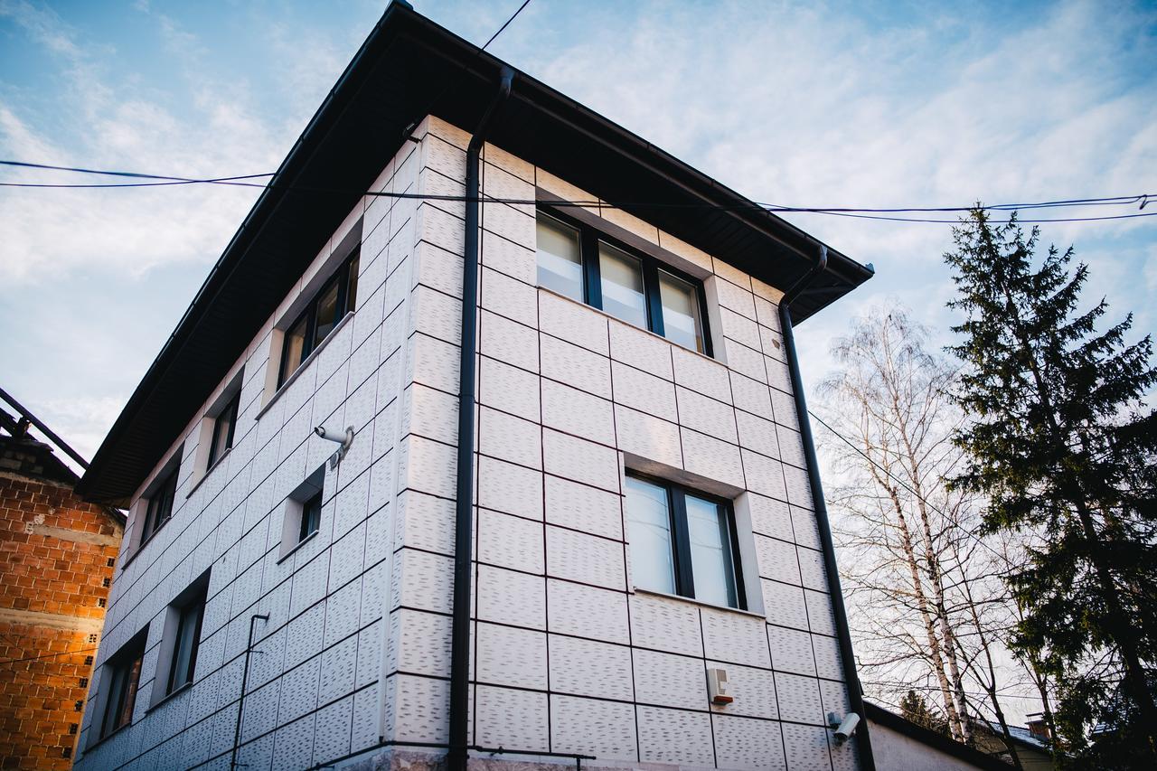 Luxury 3 Story House- Best View Сараєво Екстер'єр фото